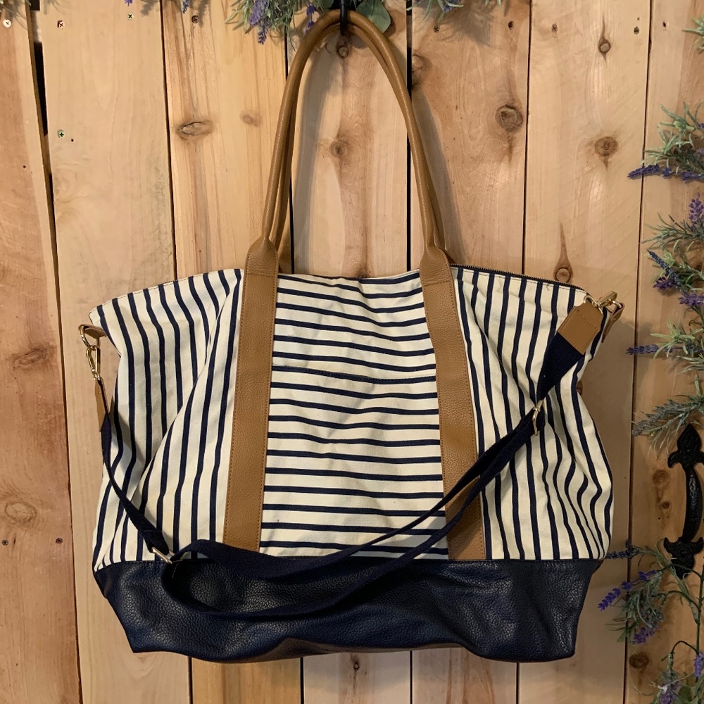 A NEW DAY Travel Bag